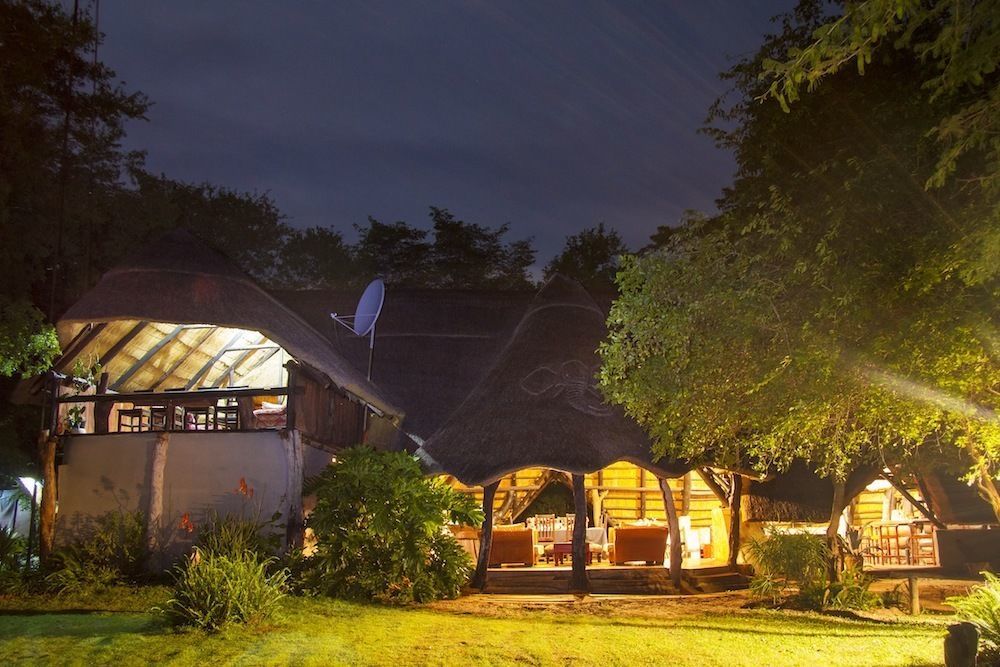 Ivory Lodge Dete Exterior foto